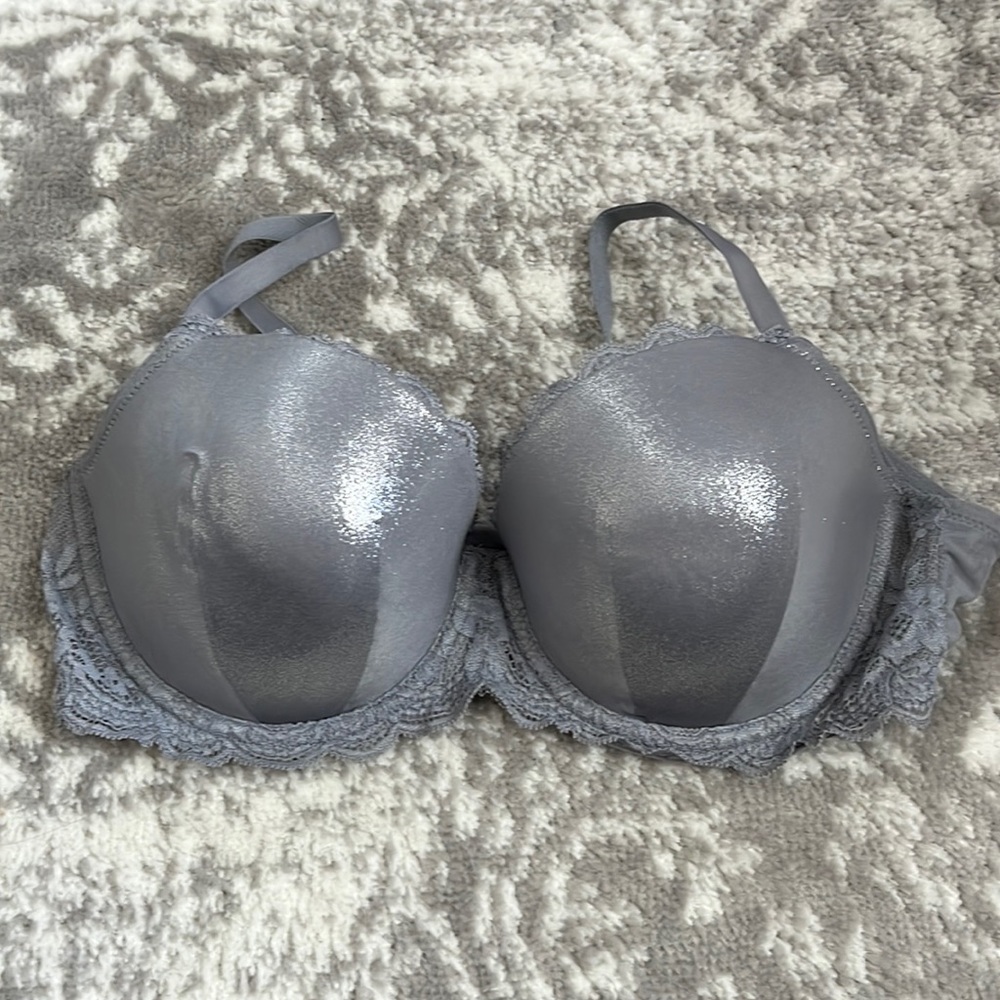 Victorias Secret Dream Angels Demi Bra silver lace shimmer 38C